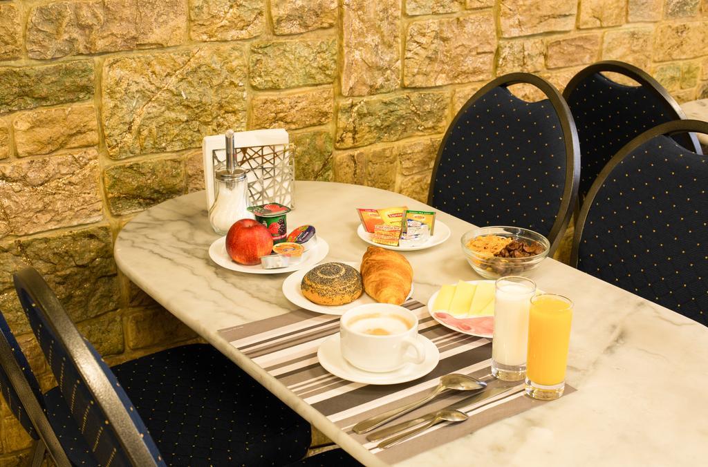 Hotel Fiat Παρίσι Εξωτερικό φωτογραφία