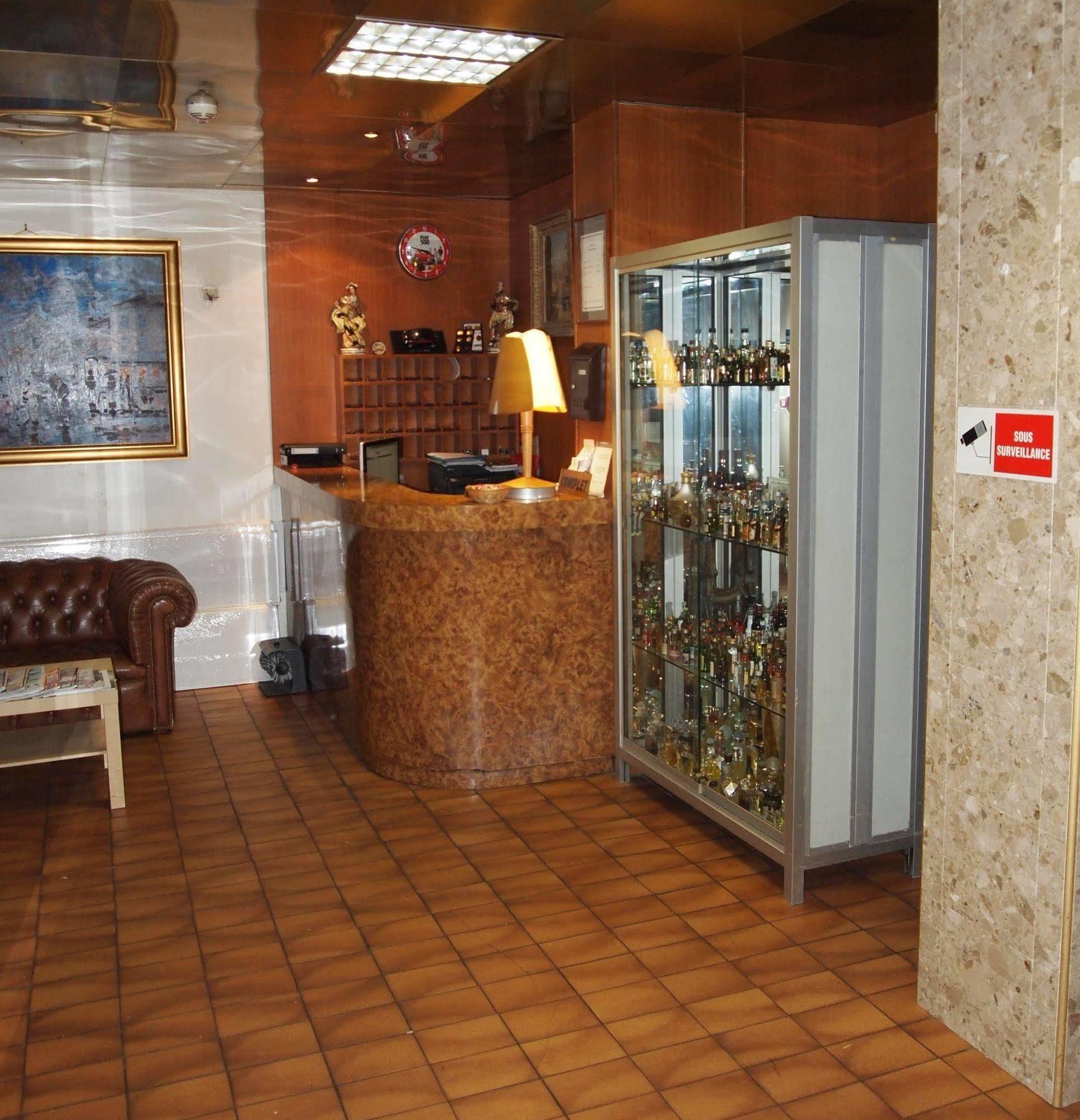 Hotel Fiat Παρίσι Εξωτερικό φωτογραφία