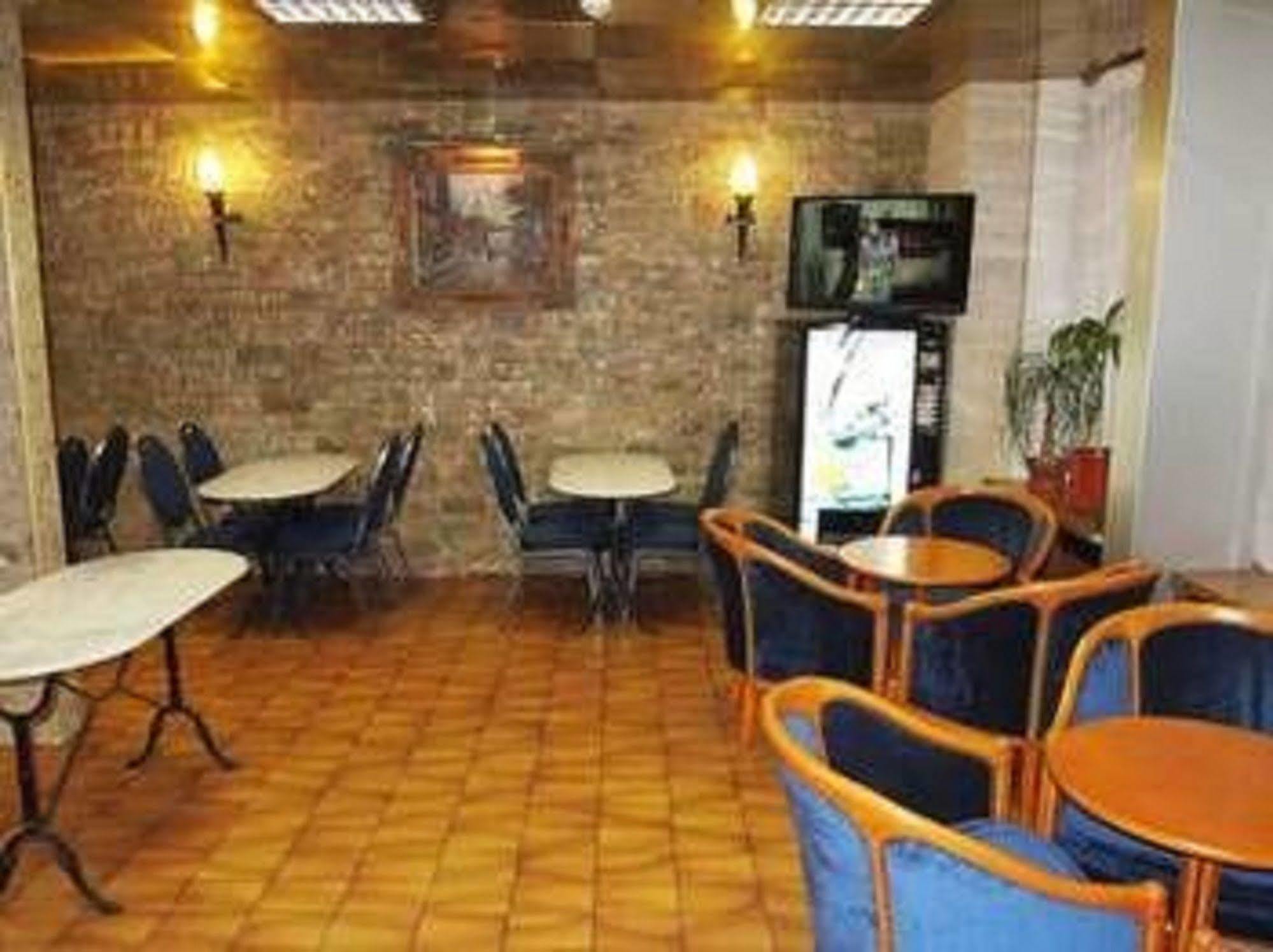 Hotel Fiat Παρίσι Εξωτερικό φωτογραφία